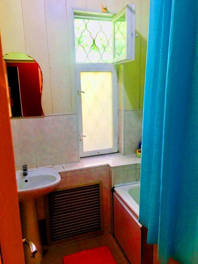 Apelsin Hostel Almatı Dış mekan fotoğraf